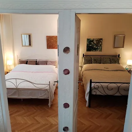 Suzana 2br With Balcony * 斯普利特
