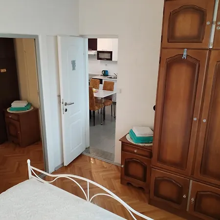 Suzana 2br With Balcony 斯普利特