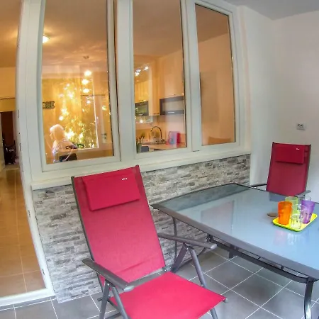 Appartement Suzana 2br With Balcony *