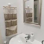 Suzana 2br With Balcony スプリト