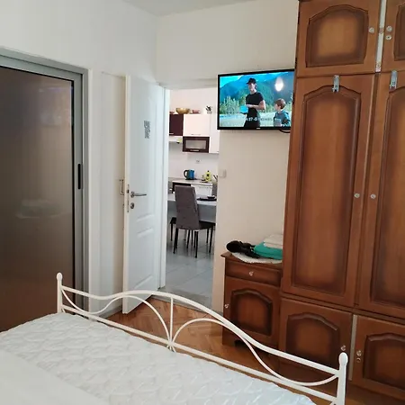 Апартаменты Suzana 2br With Balcony *