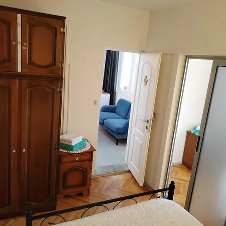 Suzana 2br With Balcony Appartement Split