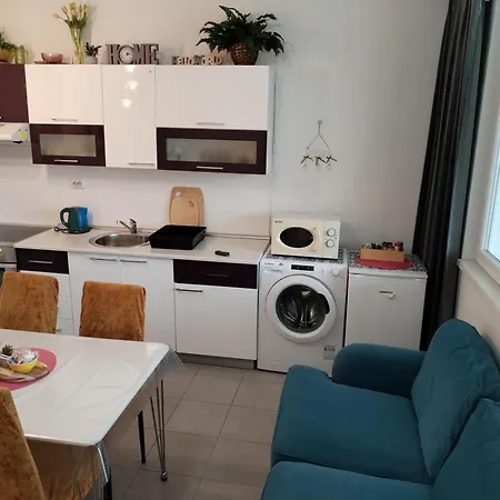 Appartement Suzana 2br With Balcony *